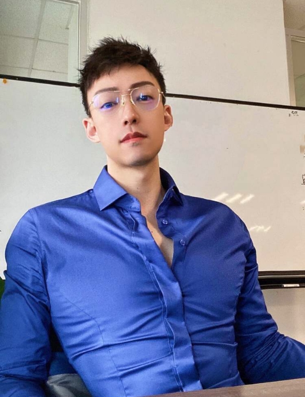 黎明的梦的第一张照片--珠海相亲服务中心