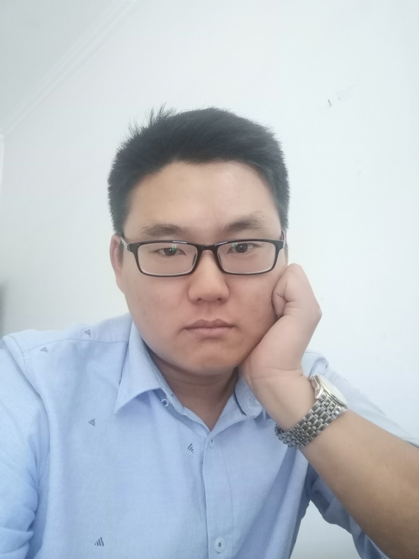 纯真少年的第一张照片--珠海相亲服务中心