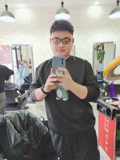 不吃香菜的第一张照片--珠海相亲服务中心