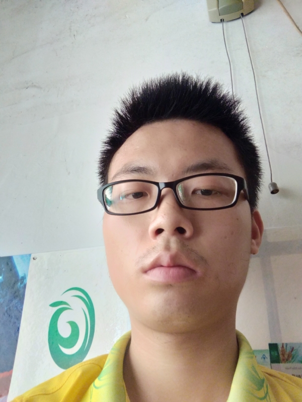 舒荷的第一张照片--珠海相亲服务中心