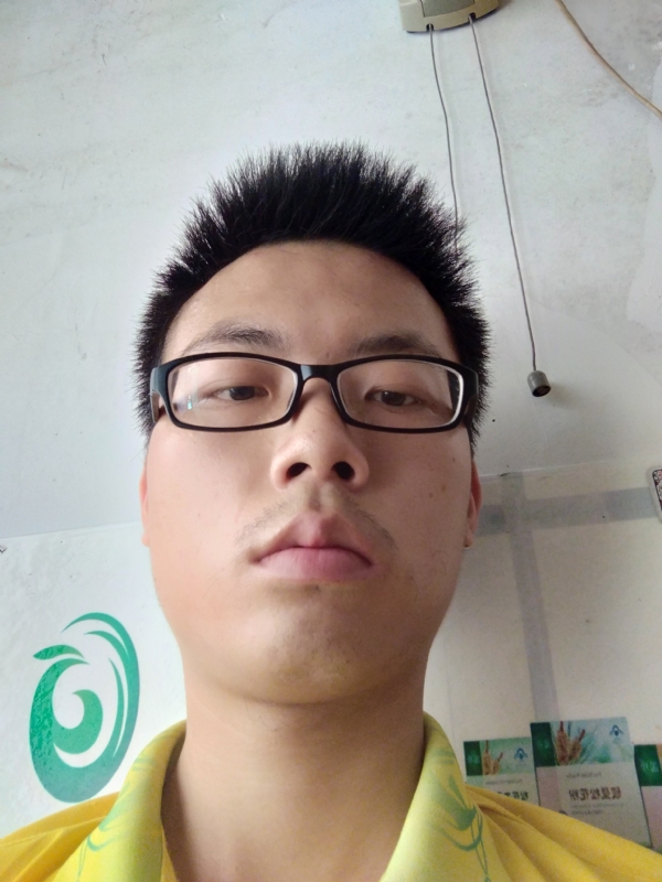 舒荷的第二张照片--珠海相亲服务中心