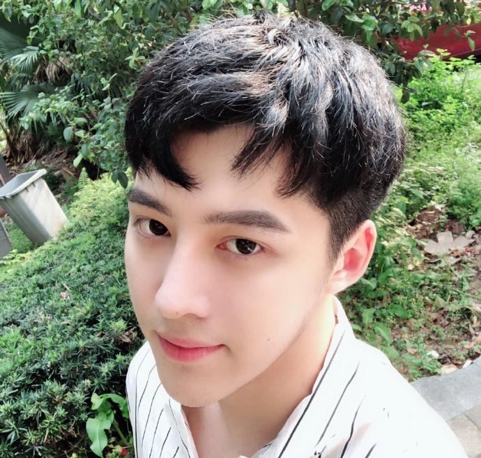 alading的第一张照片--珠海相亲服务中心