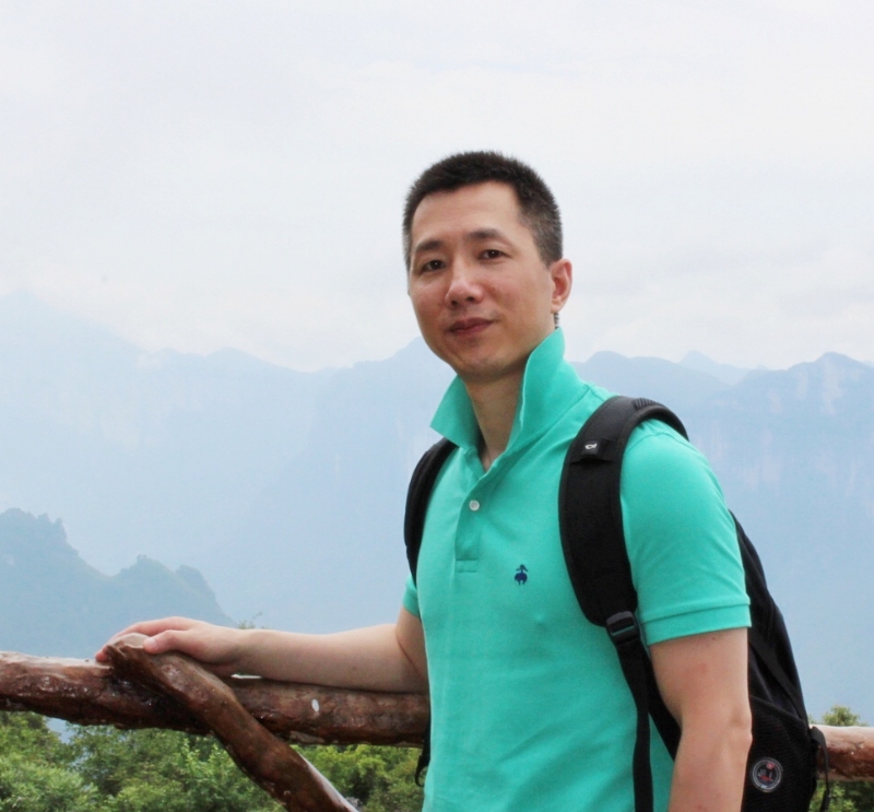 西蒙的第一张照片--珠海相亲服务中心