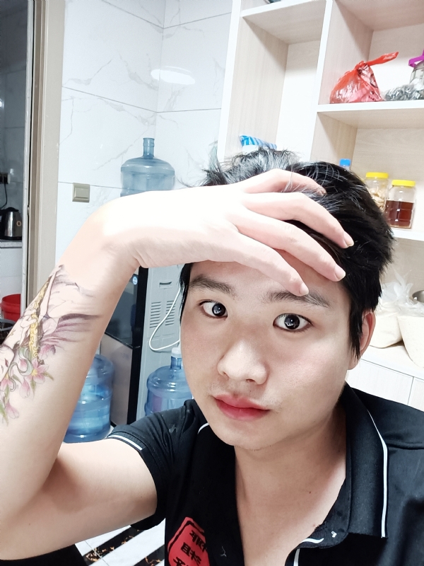 一纸荒年的第一张照片--珠海相亲服务中心