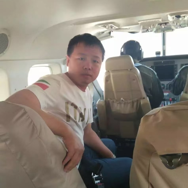 随风飘零的第三张照片--珠海相亲服务中心