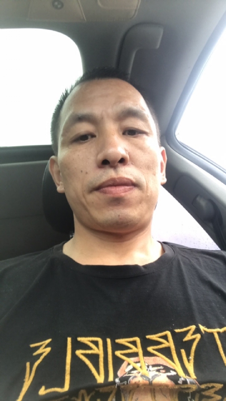 迷茫的第一张照片--珠海相亲服务中心