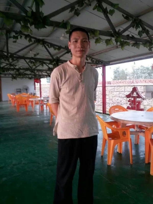 周哥的第三张照片--珠海相亲服务中心