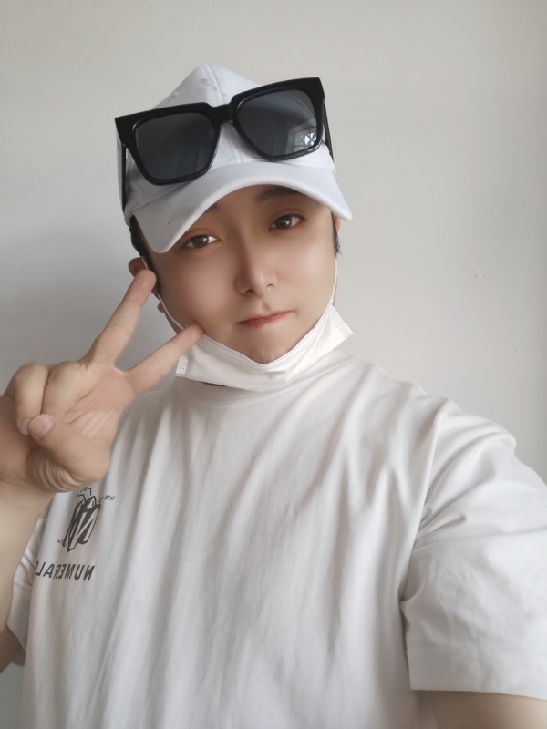 喵大龙的第一张照片--珠海相亲服务中心