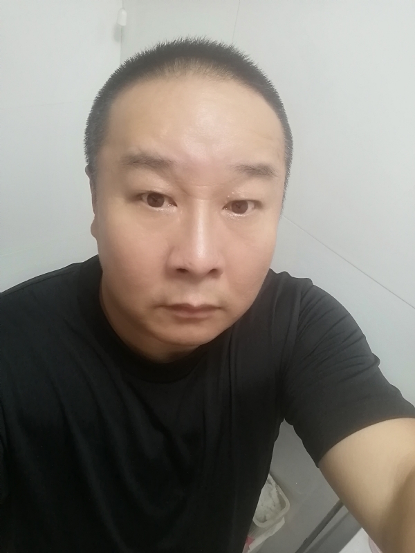 一束光的第一张照片--珠海相亲服务中心