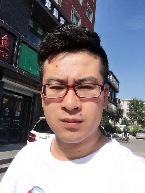 AA首席的第一张照片--珠海相亲服务中心