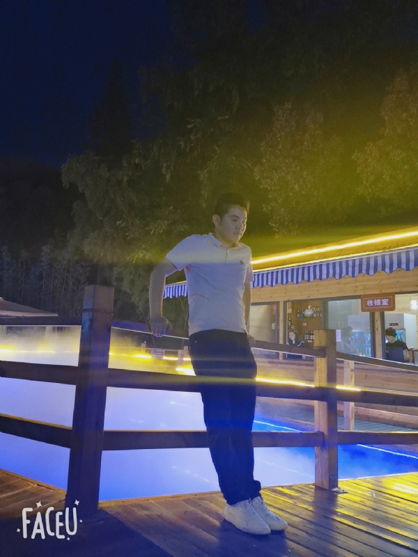 一生一世的爱情鸟的第一张照片--珠海相亲服务中心