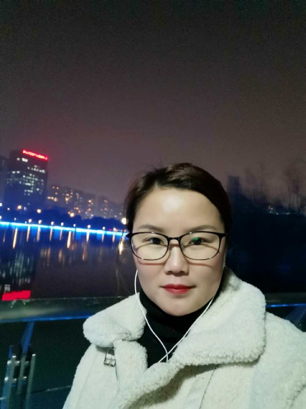 小英的第一张照片--珠海相亲服务中心