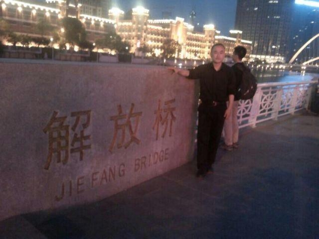 海阔天空的第一张照片--珠海相亲服务中心