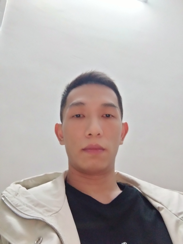 鬼迷心窍的第一张照片--珠海相亲服务中心