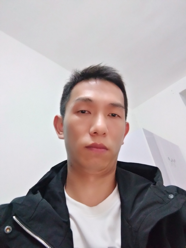 鬼迷心窍的第二张照片--珠海相亲服务中心