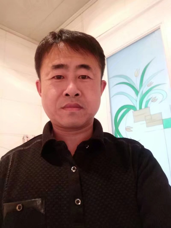 坦率的第一张照片--珠海相亲服务中心