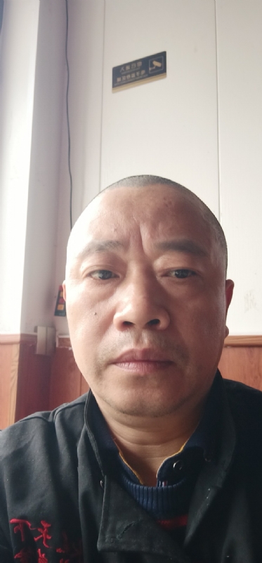 快乐人生的第一张照片--珠海相亲服务中心