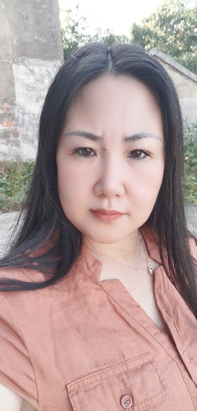 乖乖一女的第一张照片--珠海相亲服务中心