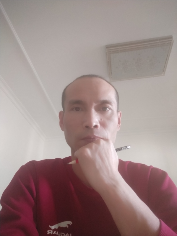 左边的第一张照片--珠海相亲服务中心