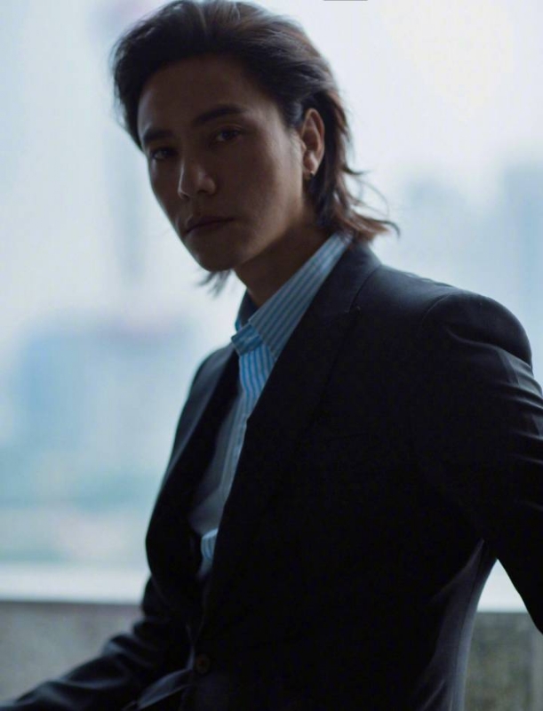 李嘉廷的第三张照片--珠海相亲服务中心