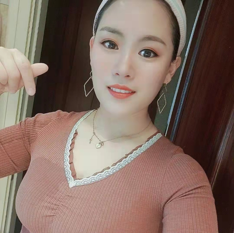 蜜&糖的第一张照片--珠海相亲服务中心