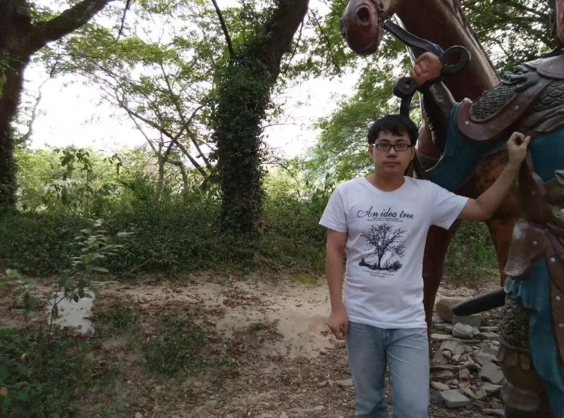 峰的第一张照片--珠海相亲服务中心