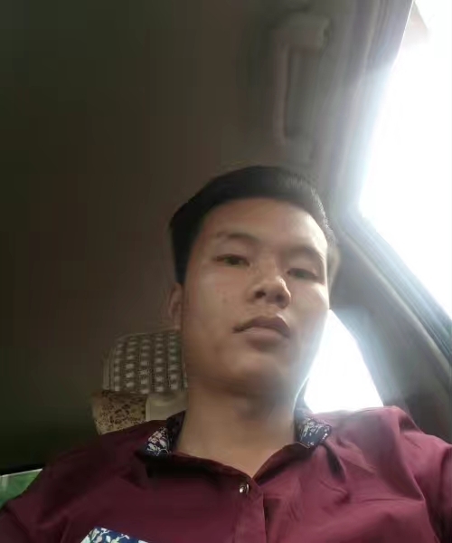 单亲爸爸的第一张照片--珠海相亲服务中心