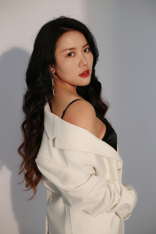 珍妮的第一张照片--珠海相亲服务中心