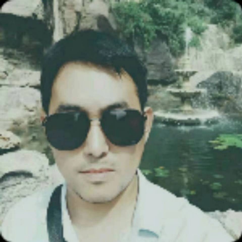 明月照他乡的第一张照片--珠海相亲服务中心