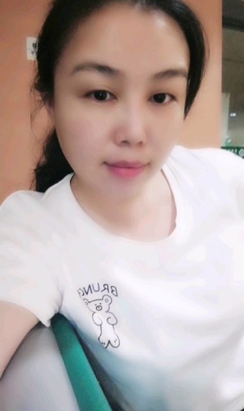 淡淡的云的第四张照片--珠海相亲服务中心