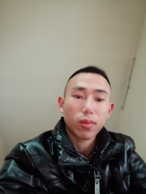 阿浩的第一张照片--珠海相亲服务中心