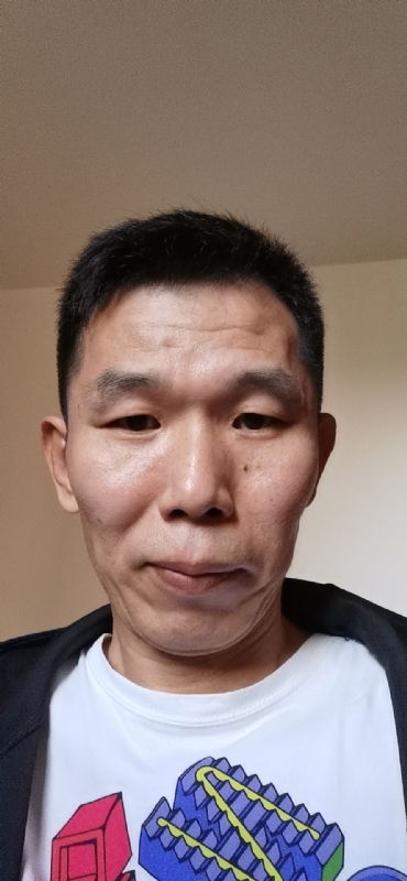 晃晃悠悠的第一张照片--珠海相亲服务中心