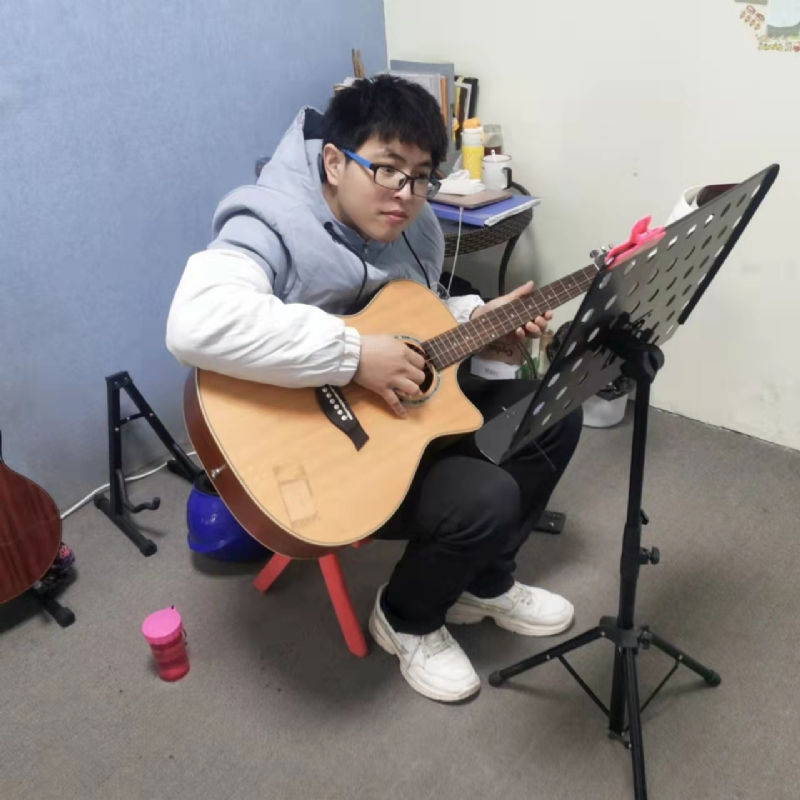 连城诀的第二张照片--珠海相亲服务中心