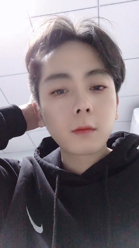 鹤枫的第一张照片--珠海相亲服务中心