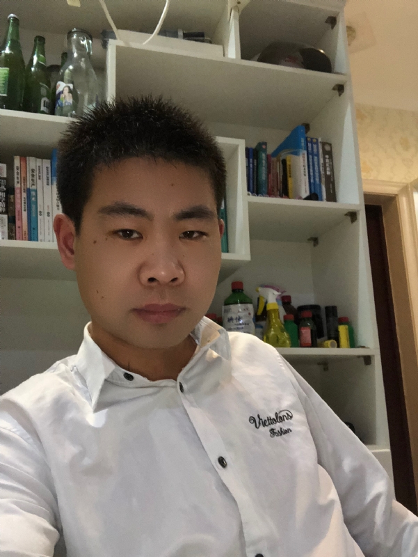 取经年的第二张照片--珠海相亲服务中心