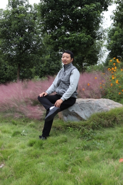 严小木的第一张照片--珠海相亲服务中心