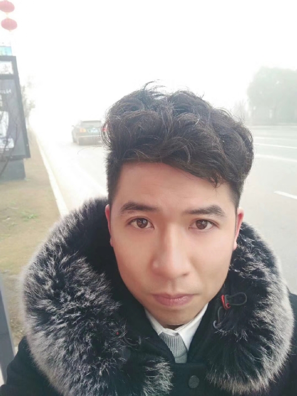 开心快乐每一天的第一张照片--珠海相亲服务中心