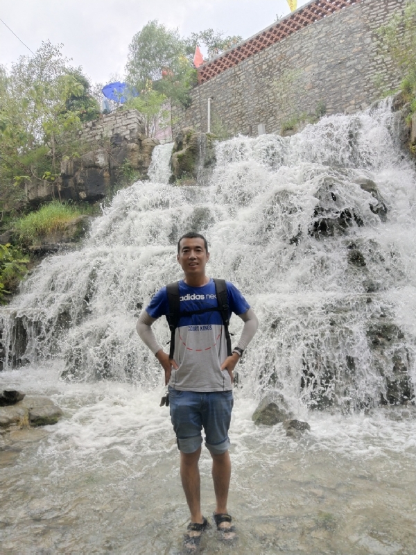 星矢的第一张照片--珠海相亲服务中心