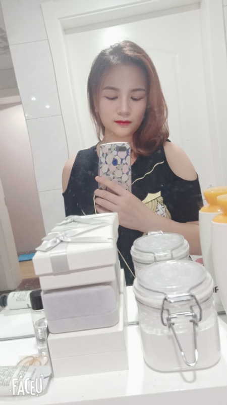 刘莲酥的第四张照片--珠海相亲服务中心