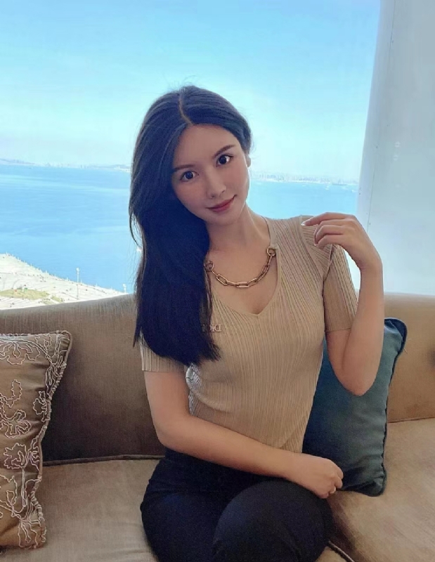 李芷晴的第一张照片--珠海相亲服务中心