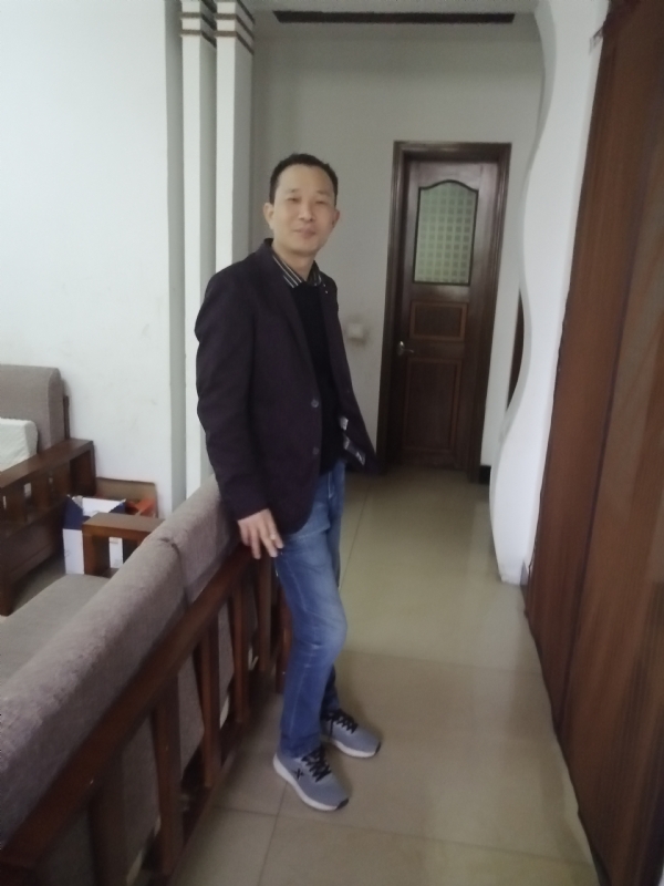 相亲相爱的第二张照片--珠海相亲服务中心