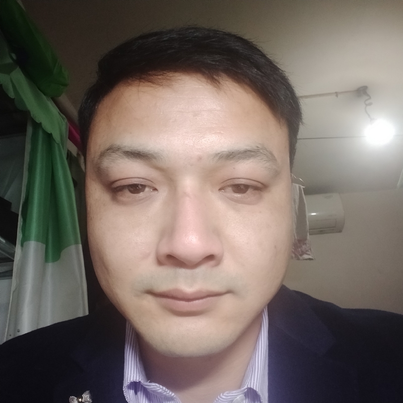 诸先生的第一张照片--珠海相亲服务中心