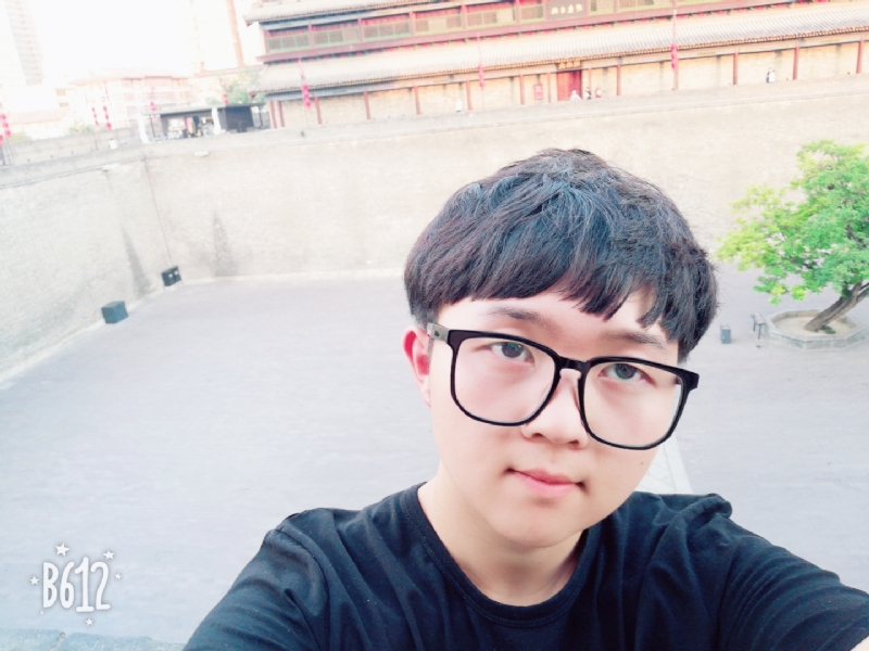 白夜行中人的第三张照片--珠海相亲服务中心