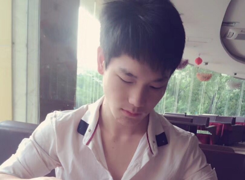 丰采的第一张照片--珠海相亲服务中心