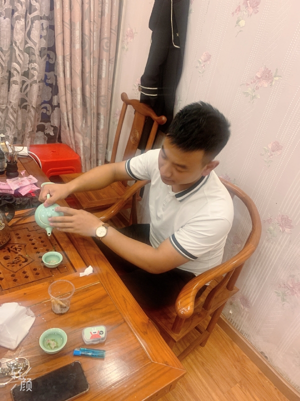 古有风琴的第二张照片--珠海相亲服务中心