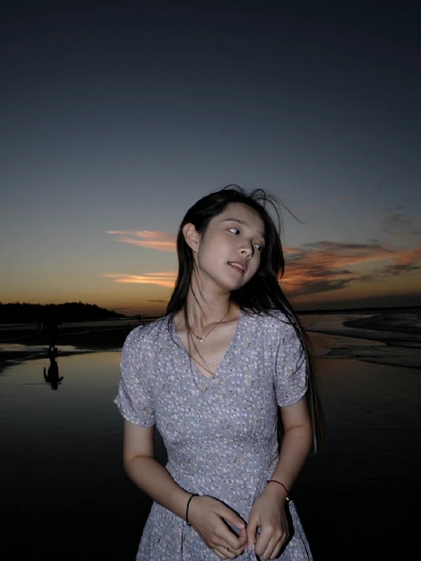 曉雯的第一张照片--珠海相亲服务中心