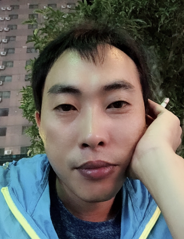 一直在路上的第一张照片--珠海相亲服务中心