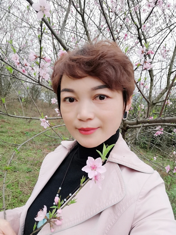 转角遇到你的第一张照片--珠海相亲服务中心