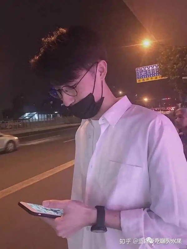 情圣的第二张照片--珠海相亲服务中心