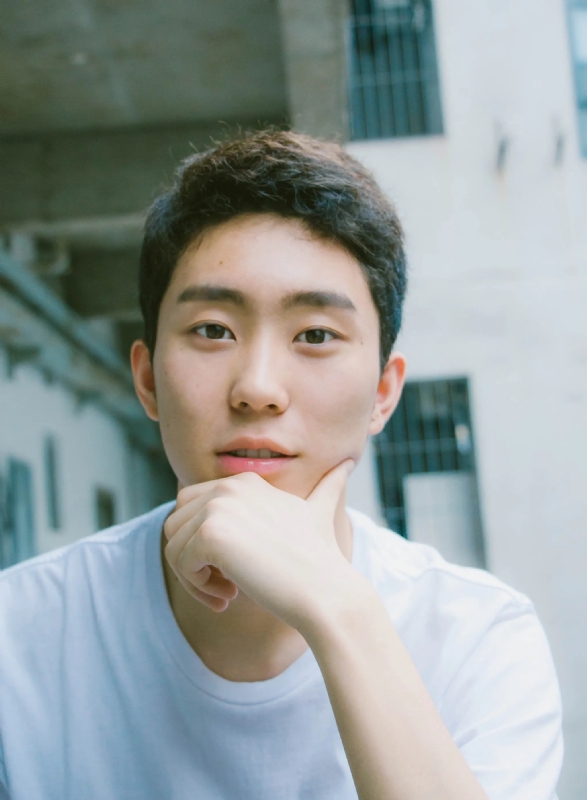 慕雨归蹄的第一张照片--珠海相亲服务中心